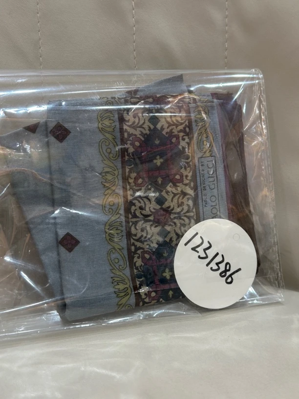 95新 GUCCI/古驰 夏七中古/丝巾1231386