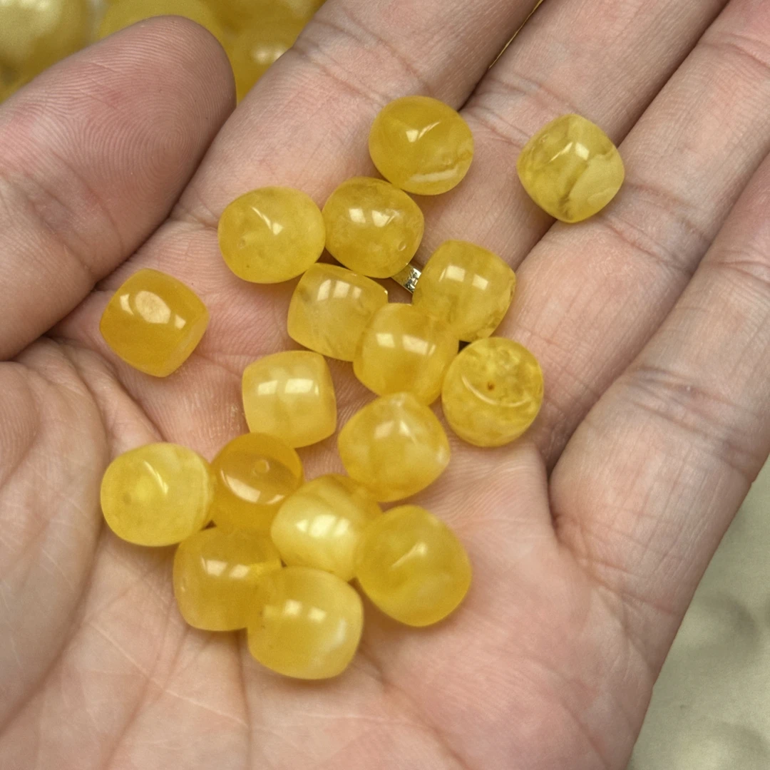 【芯语阁珠宝】天然原矿蜜蜡直切老型单珠散珠10mm多样性发一（微瑕）