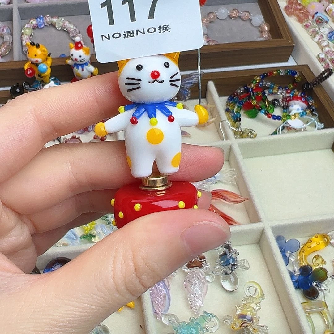 玻璃颈饰117号马戏团
