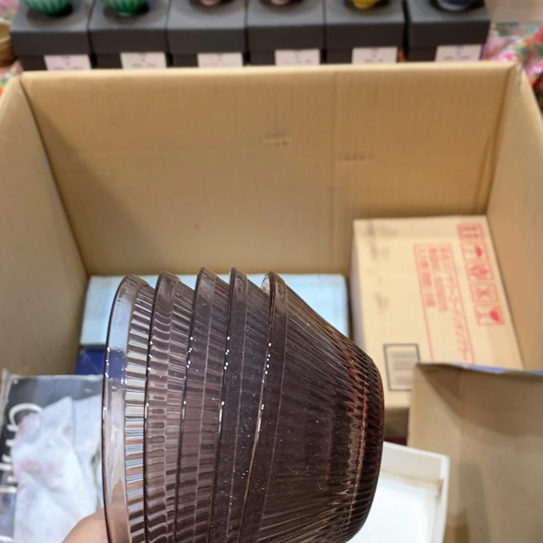 瓷片M****?李哈哈哈哈哈哈