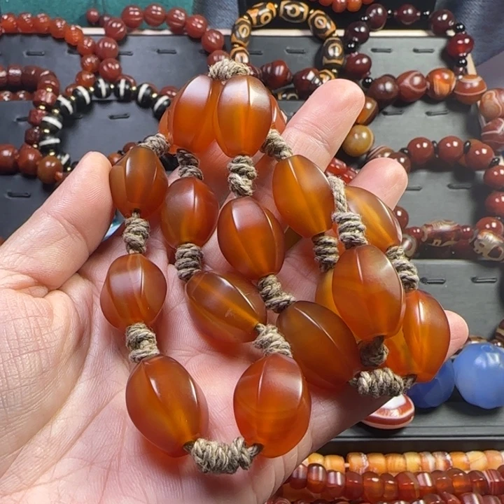 未镶嵌颈饰玛瑙/玉髓