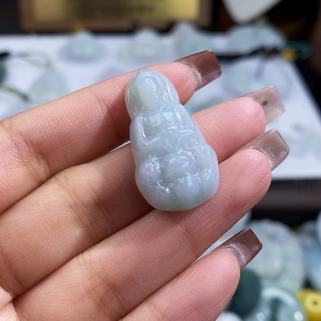 翡翠未镶嵌颈饰7557