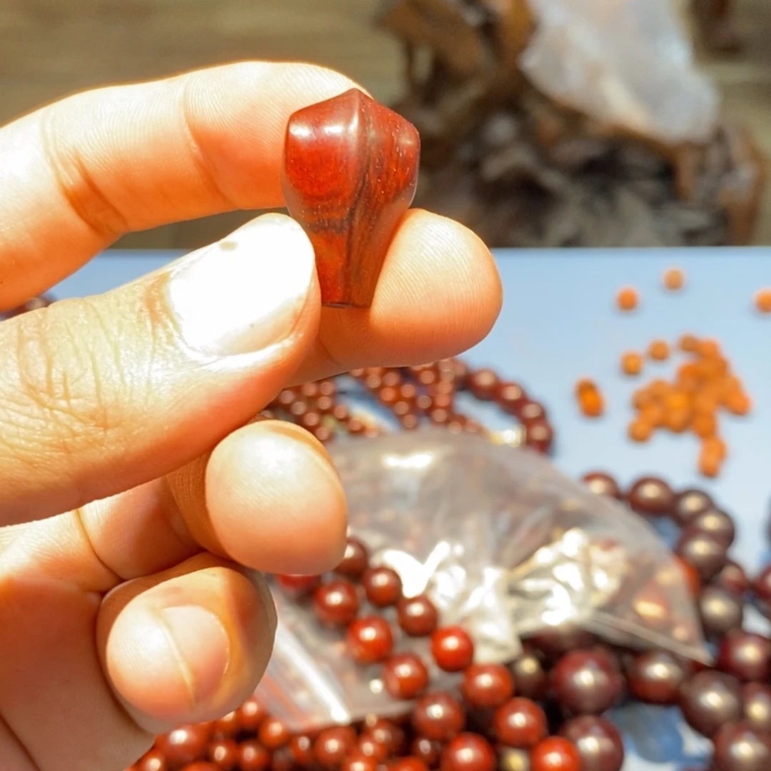 小叶紫檀手串/手链鲨鱼呗