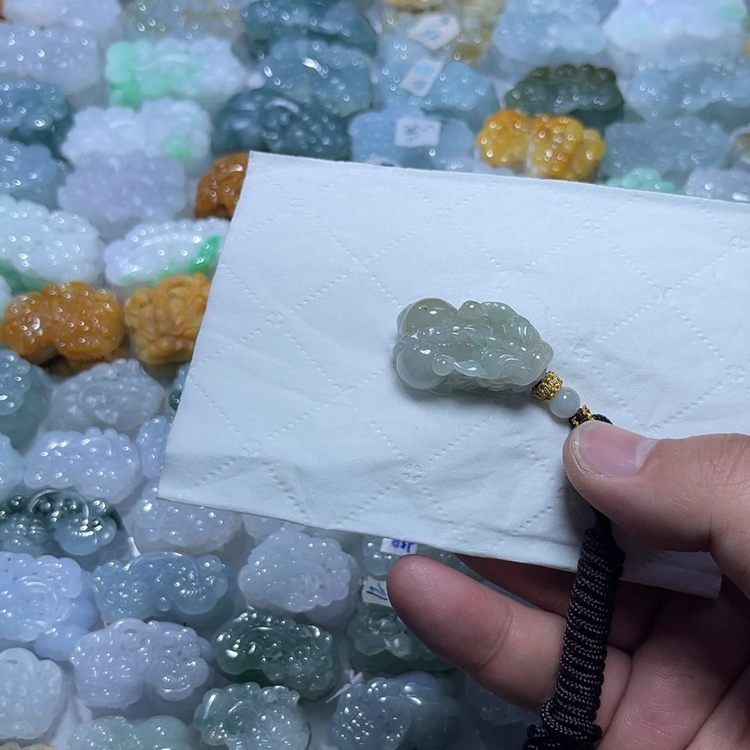 翡翠未镶嵌颈饰天然