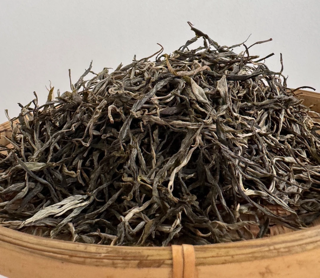 老班章十号-2025年春茶头春头采混采古树