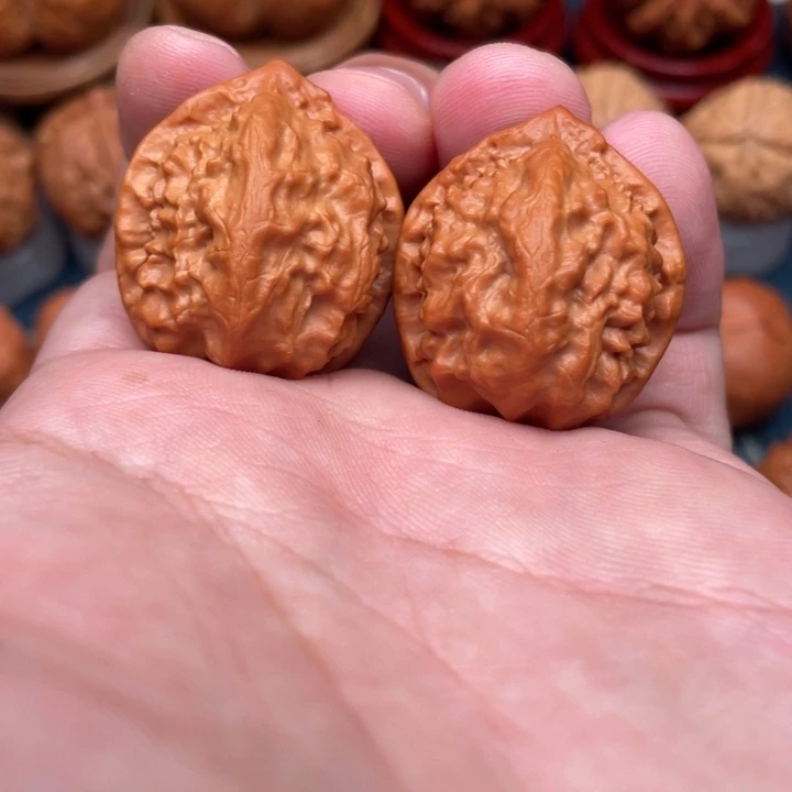 把件文玩核桃龙骨