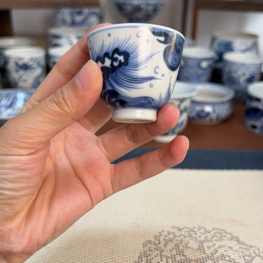 景德镇纯手绘海浪品茗杯