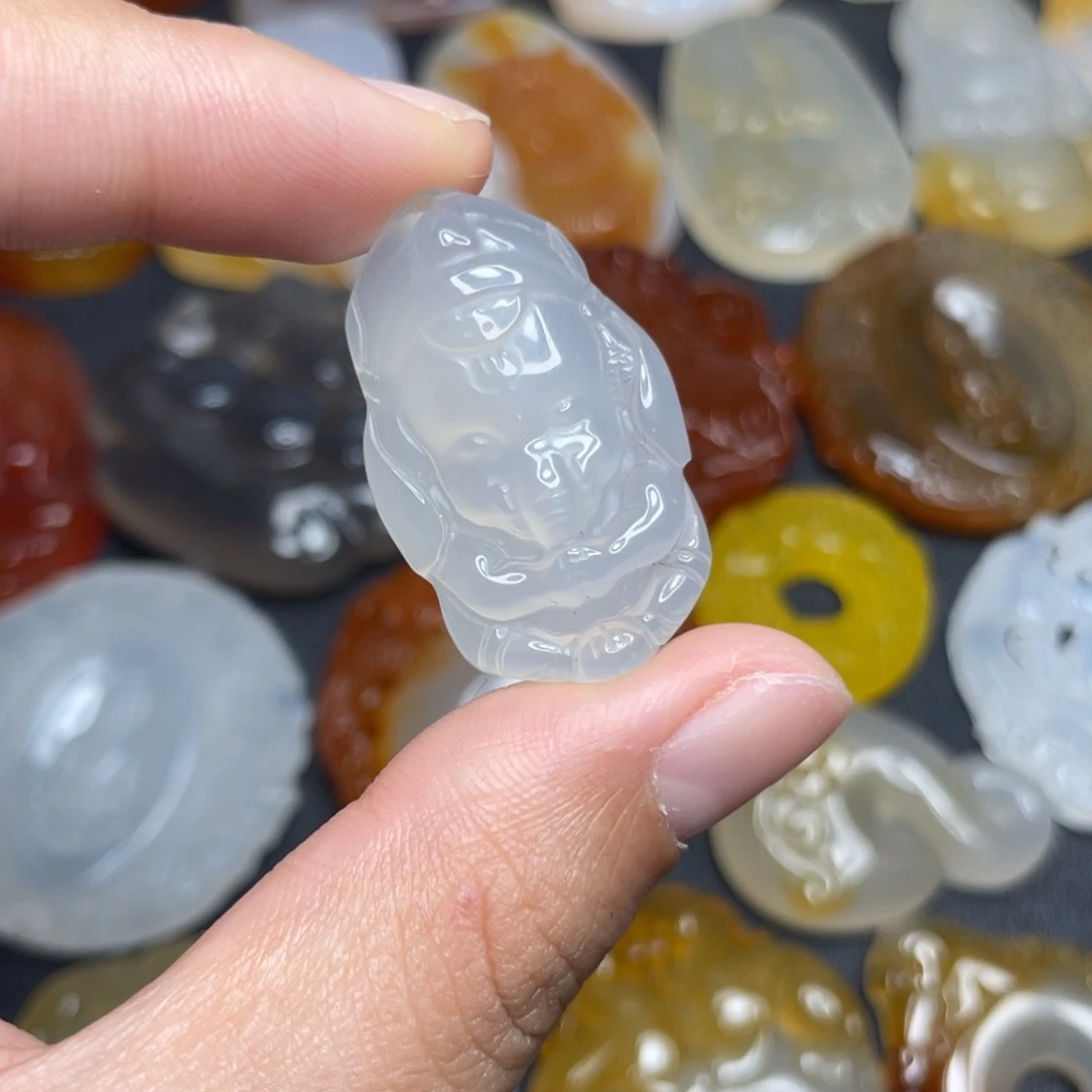 玛瑙/玉髓未镶嵌颈饰