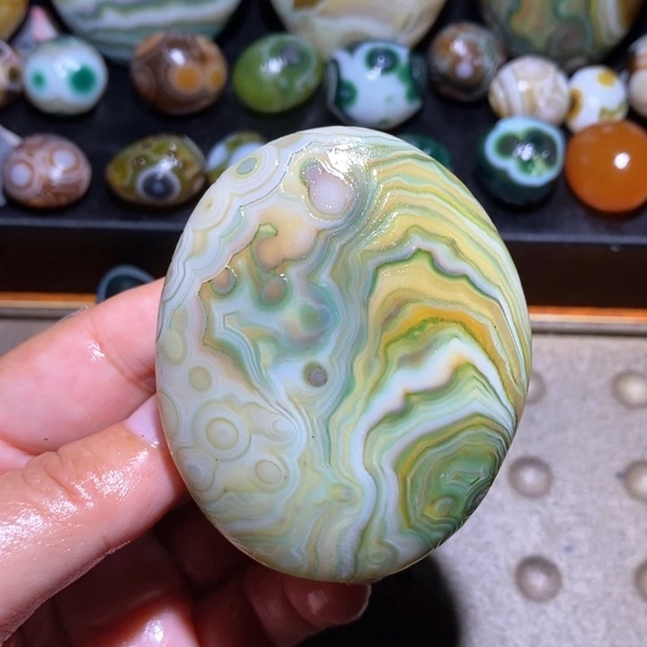 玛瑙/玉髓未镶嵌珠宝半成品