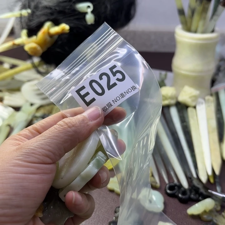 蛇纹石玉发饰合金冷***夜