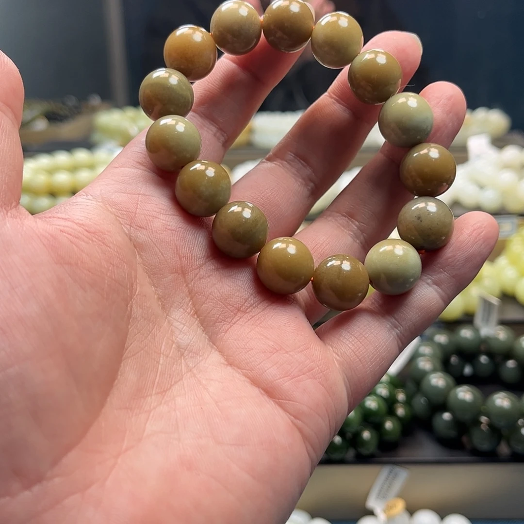 和田玉（糖玉）未镶嵌手链