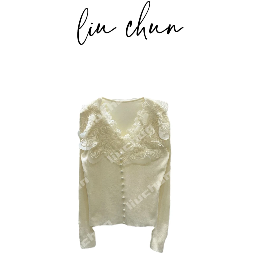 《CHUN》花瓣绣针织上衣春游出行衣服