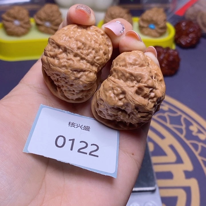 文玩核桃吊坠蛤蟆41.0122