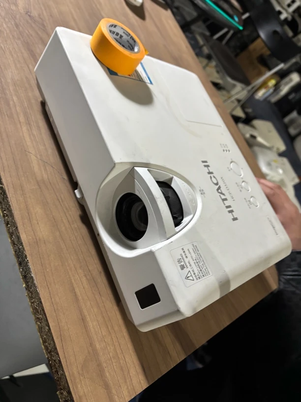 9新 HITACHI/日立 二手 日立投影仪 运费自理