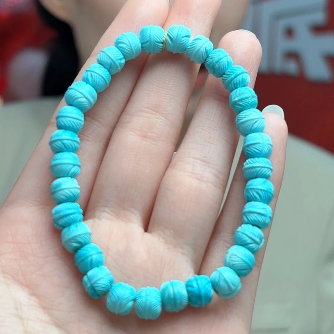 绿松石未镶嵌颈饰