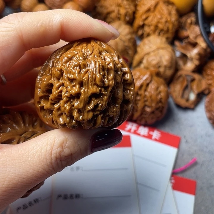泡***沫吊坠文玩核桃南疆