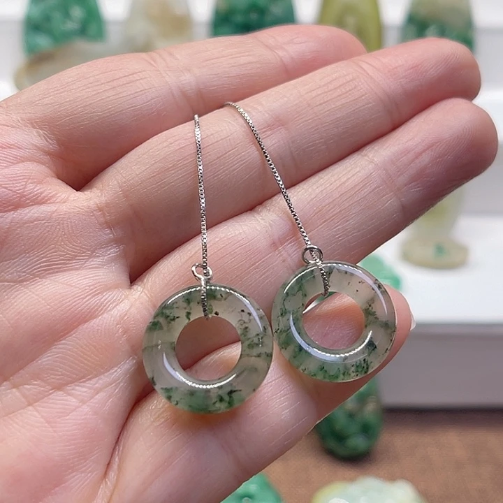 独山玉未镶嵌颈饰