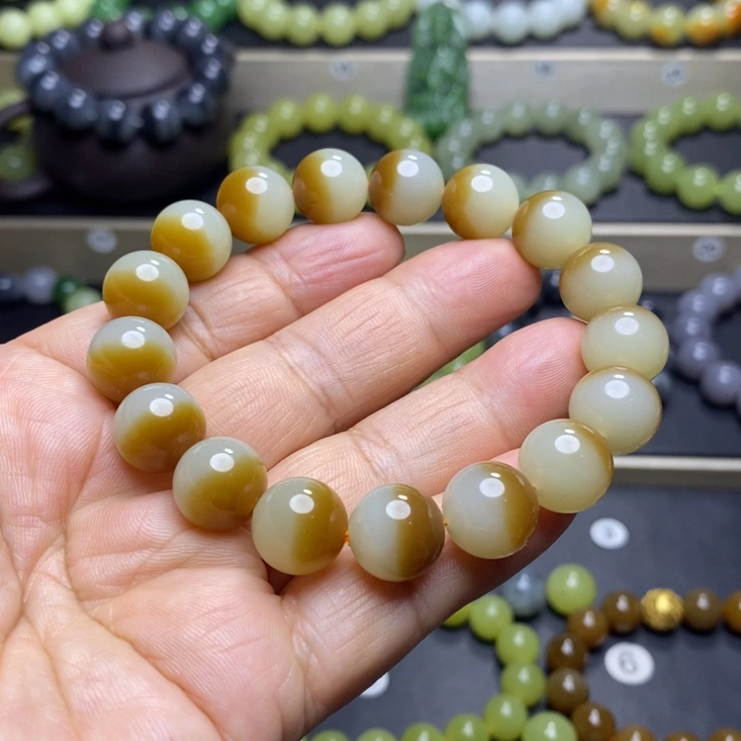 和田玉未镶嵌手串