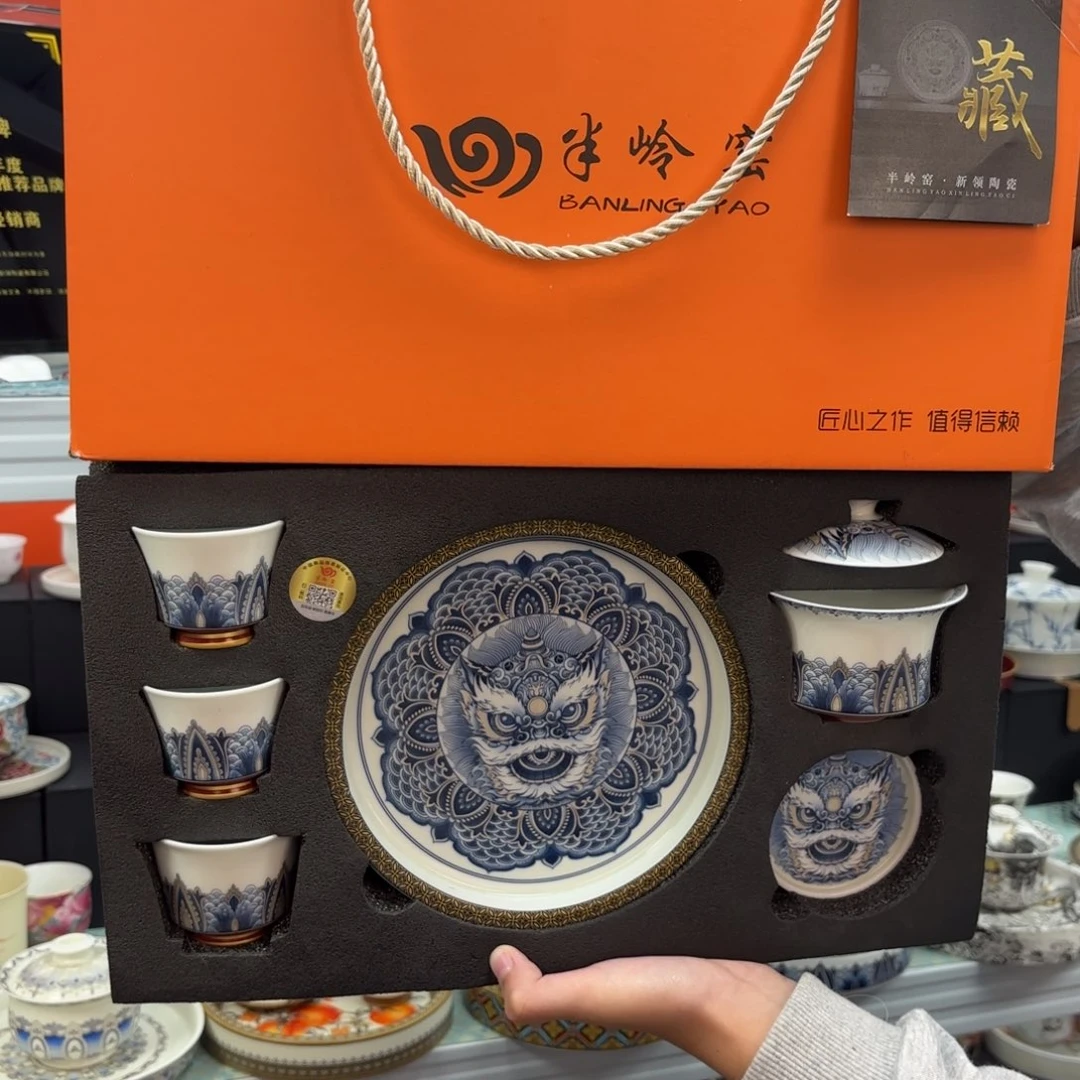 悬停车辆在停站后