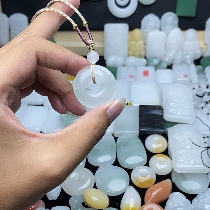 石英质玉未镶嵌颈饰大***3
