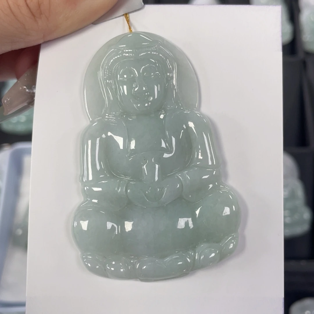 颈饰未镶嵌翡翠观音