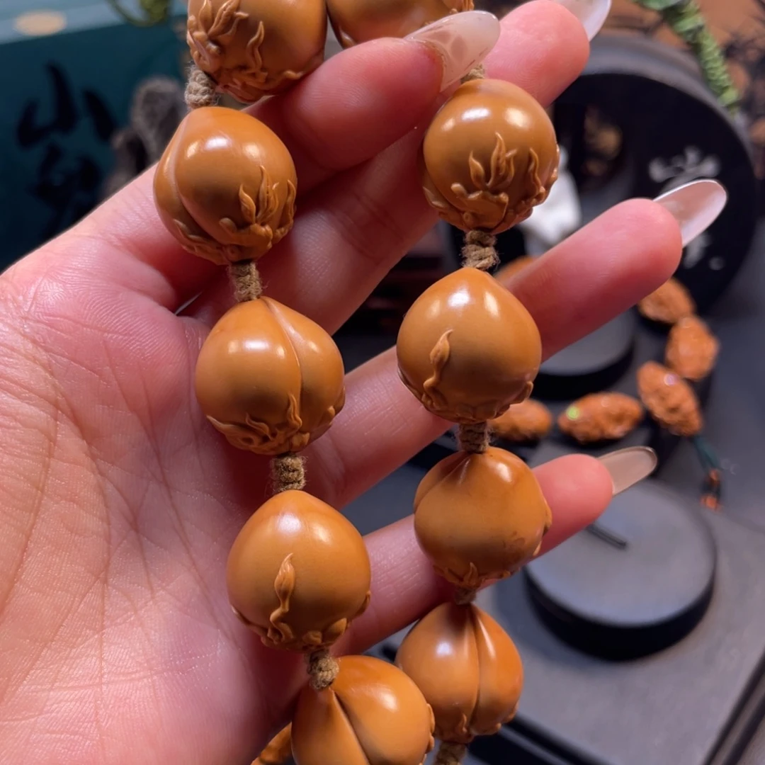 橄榄核吊坠水蜜桃橄榄核