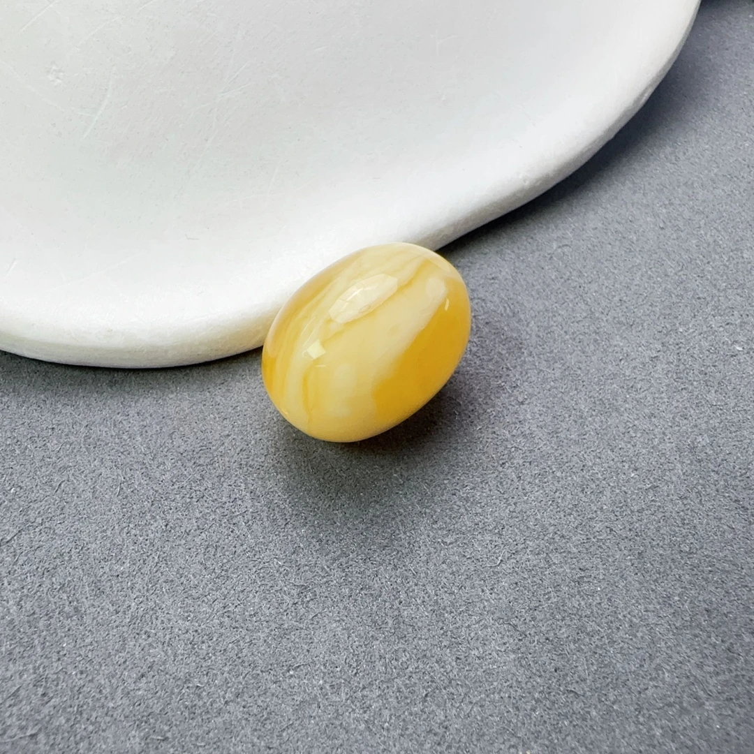 精品蜜蜡枣珠妖白花单珠（孤品）