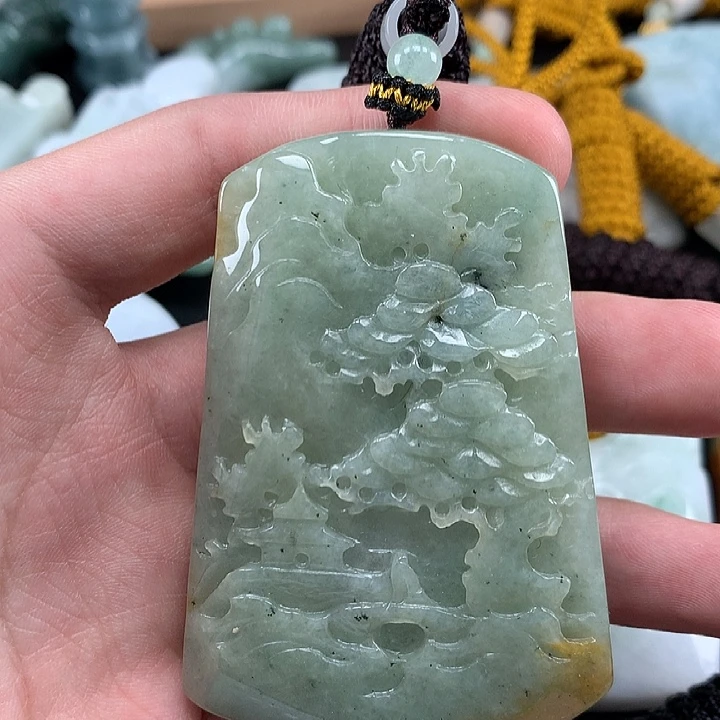 翡翠未镶嵌颈饰天然保真a货