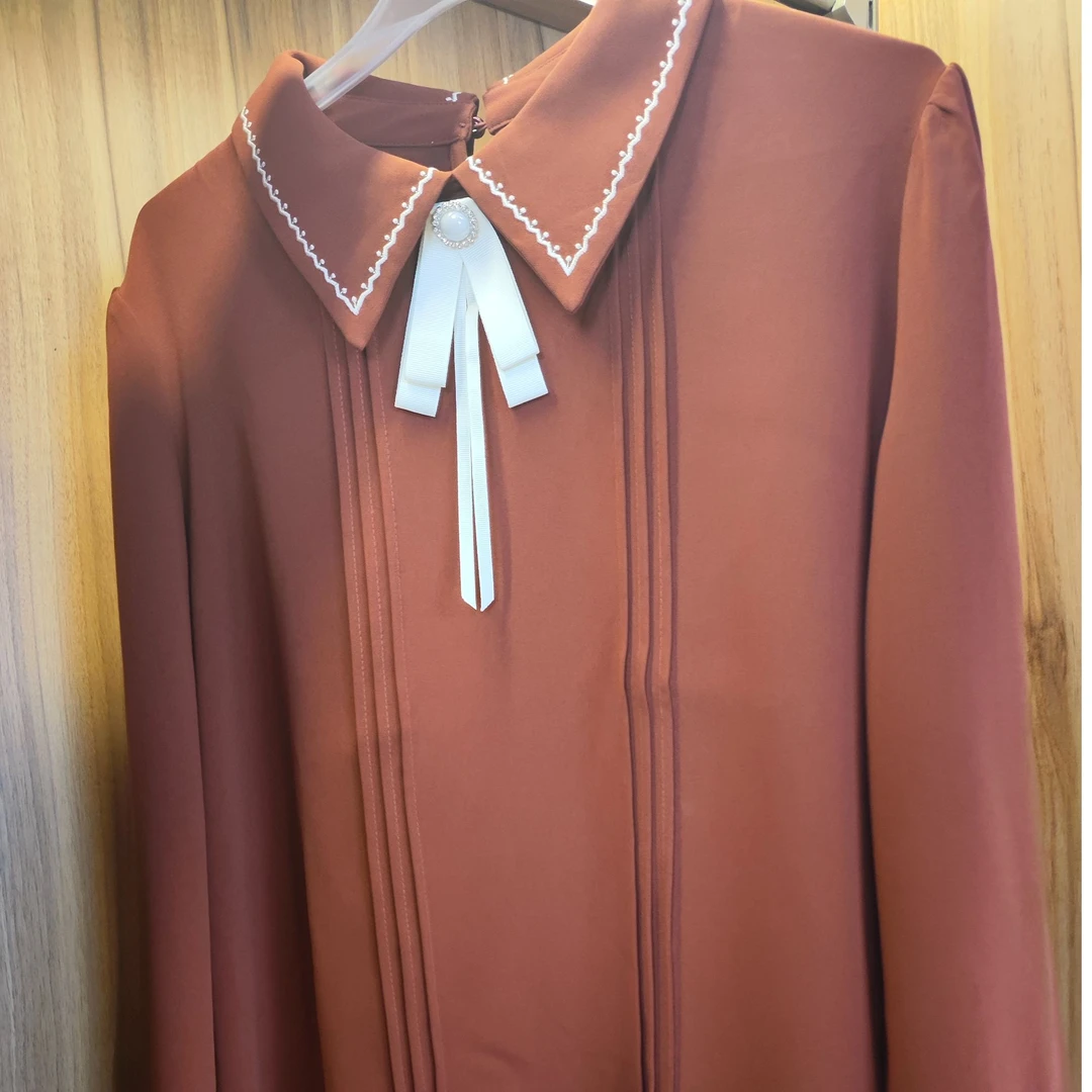 伴月伊人福利款领结纯色打底衫1361