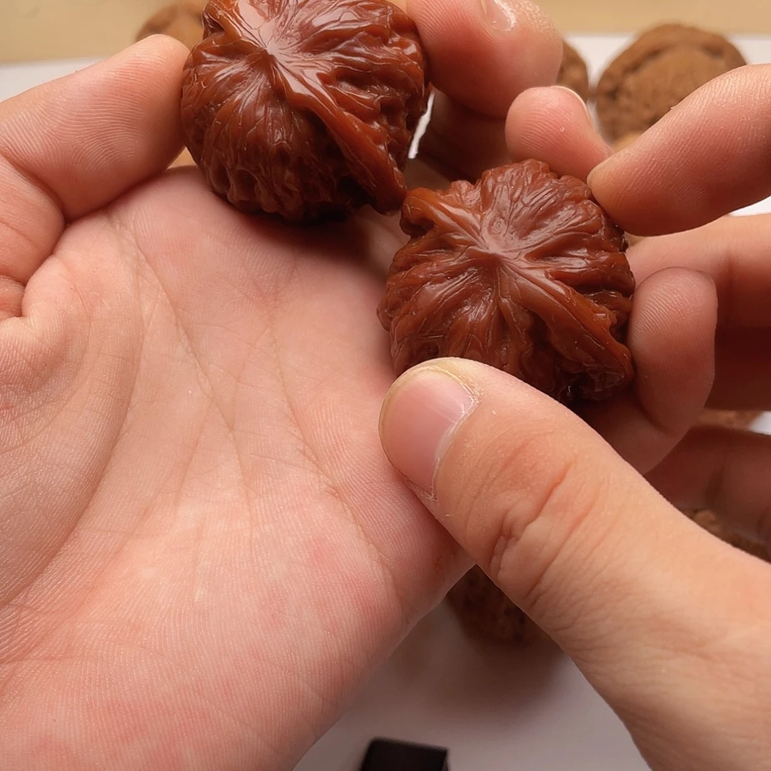 文玩核桃吊坠元宝南疆石