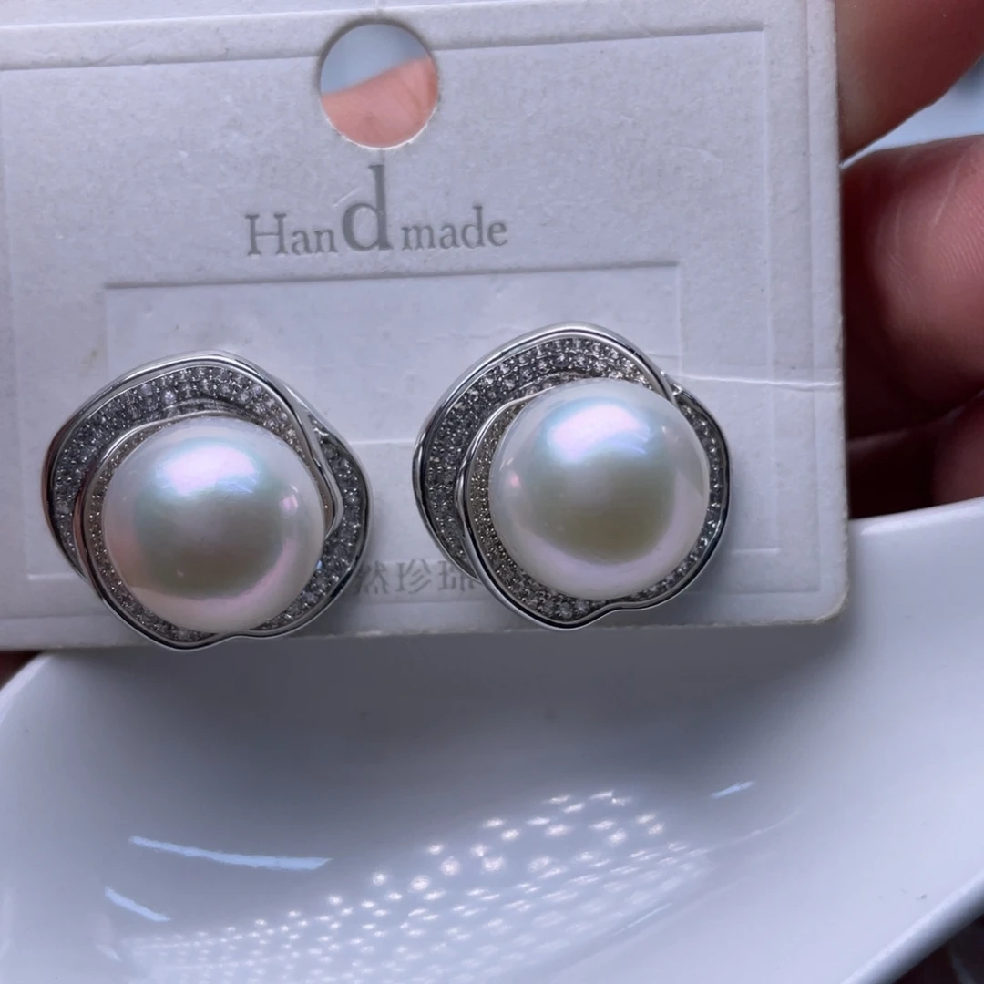 未镶嵌淡水珍珠耳饰