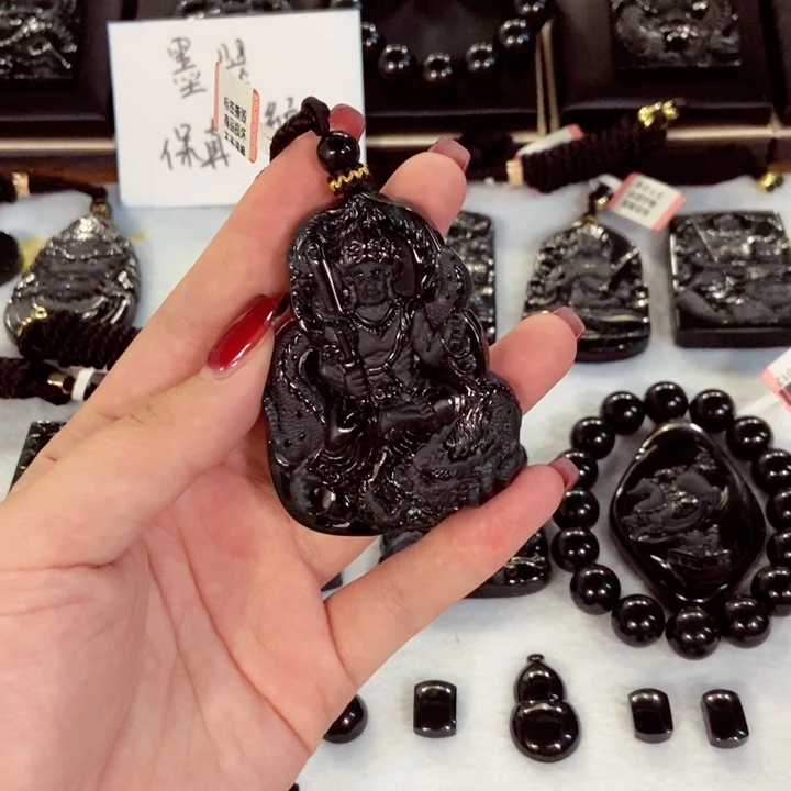 晨***辰翡翠未镶嵌颈饰翡翠