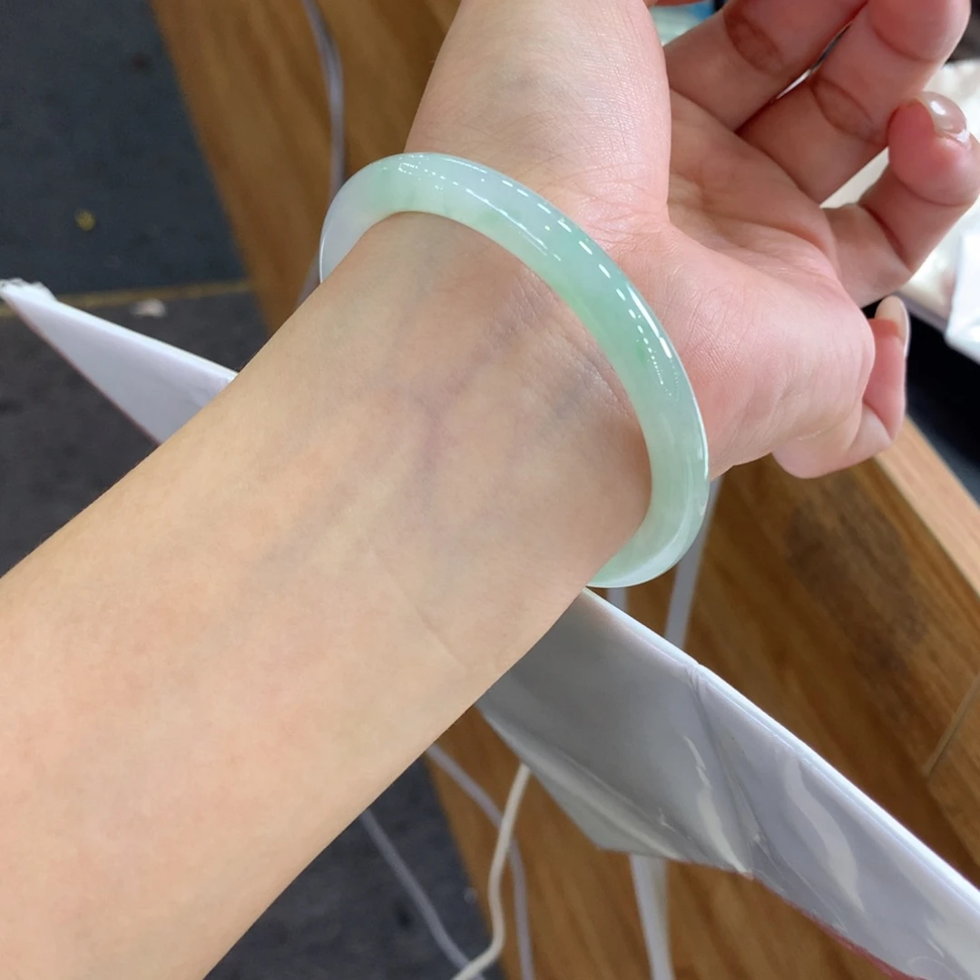 翡翠未镶嵌手镯天然Ａ货翡翠54/55