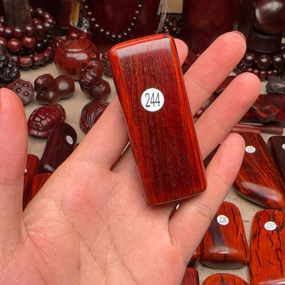 檀香紫檀（小叶紫檀）