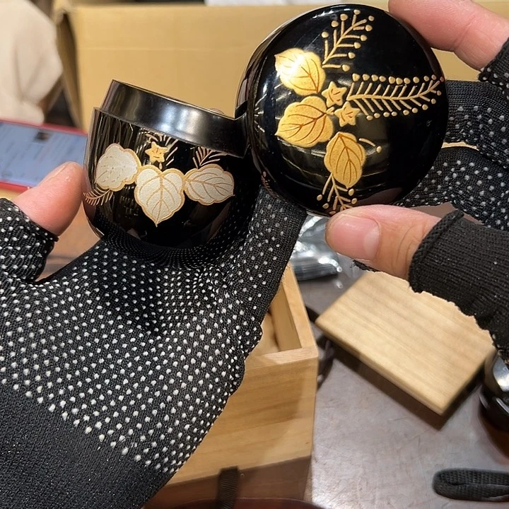 瓷器周边默认瑕疵1