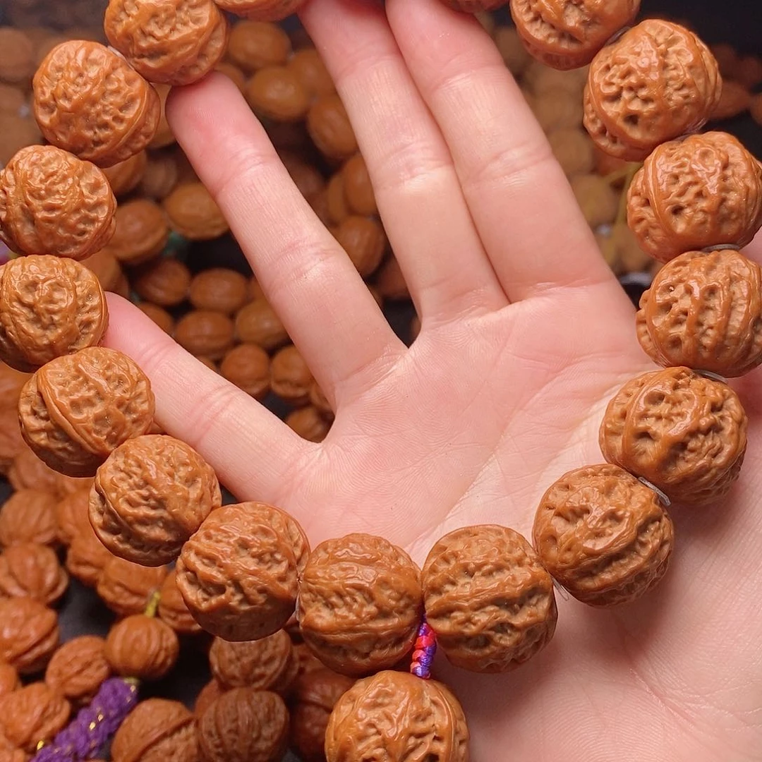 【闪购商品】文玩核桃吊坠川珊瑚23