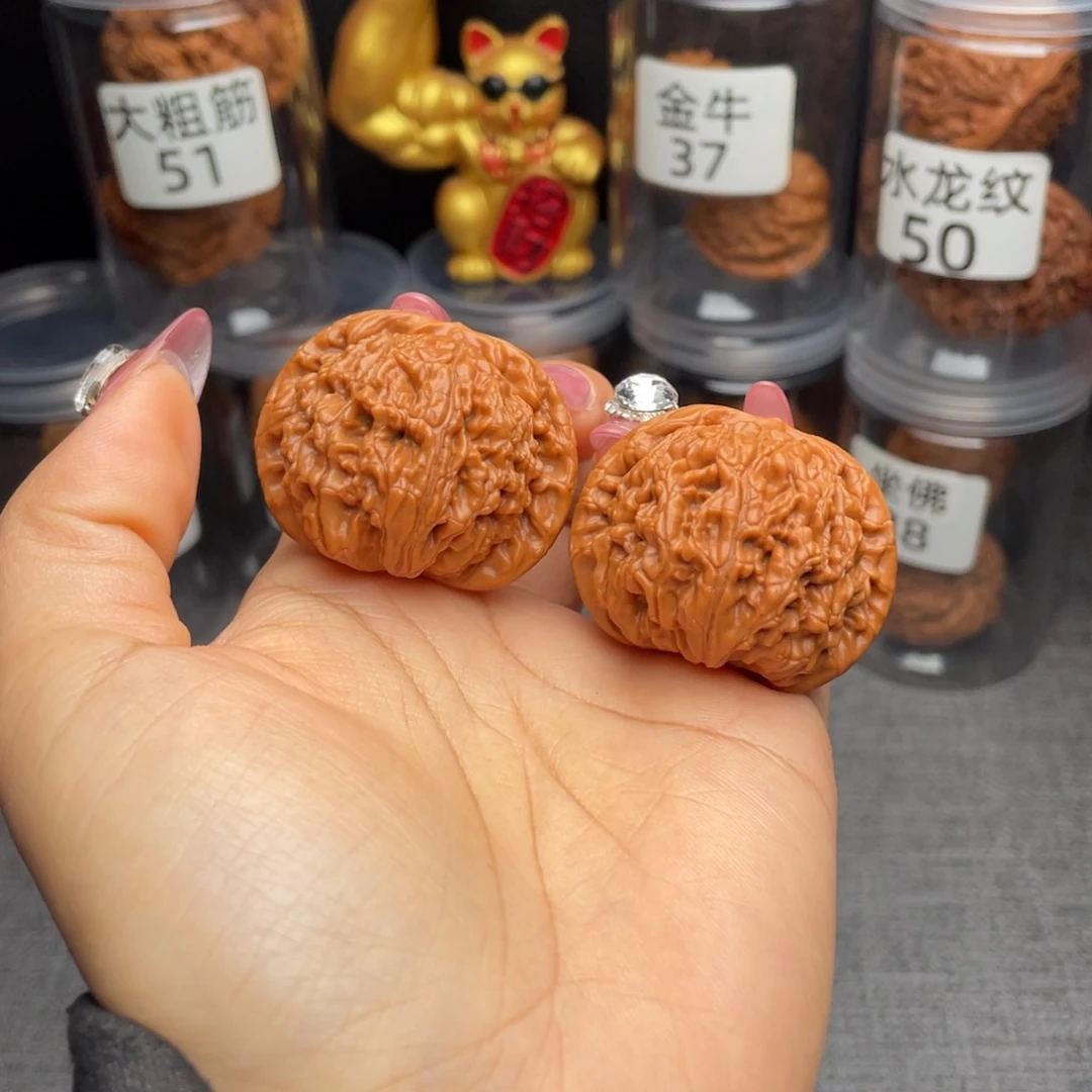 文玩核桃把件水龙纹