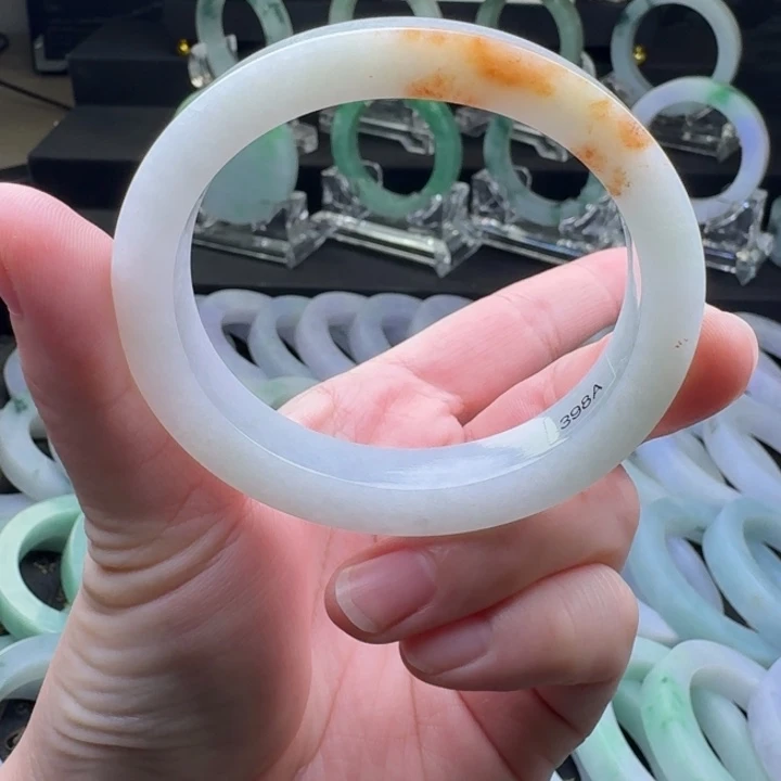 未镶嵌翡翠手镯定制翡翠
