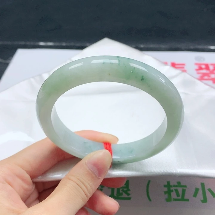 翡翠手镯未镶嵌翡翠手镯58