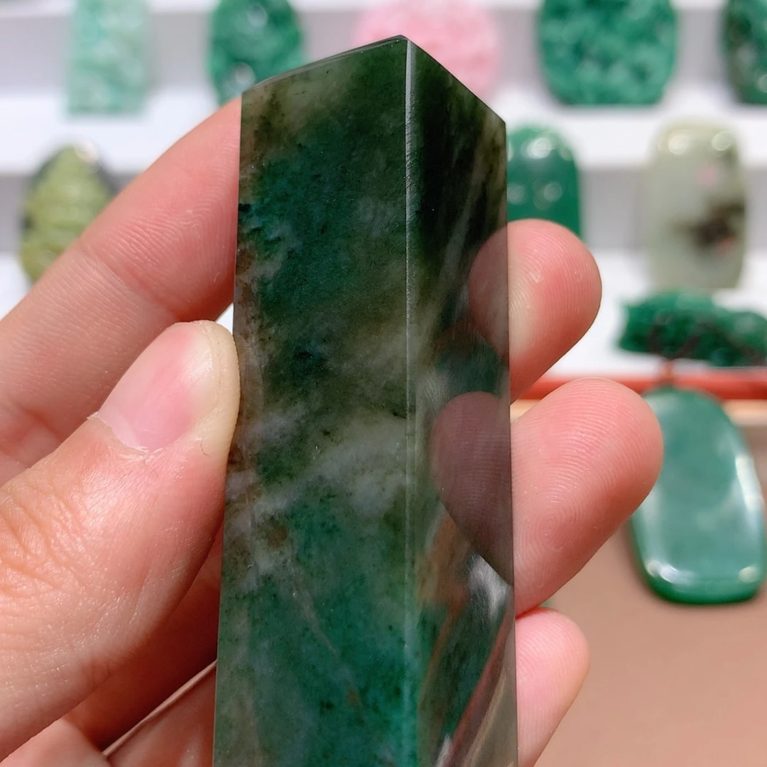 独山玉挂件未镶嵌