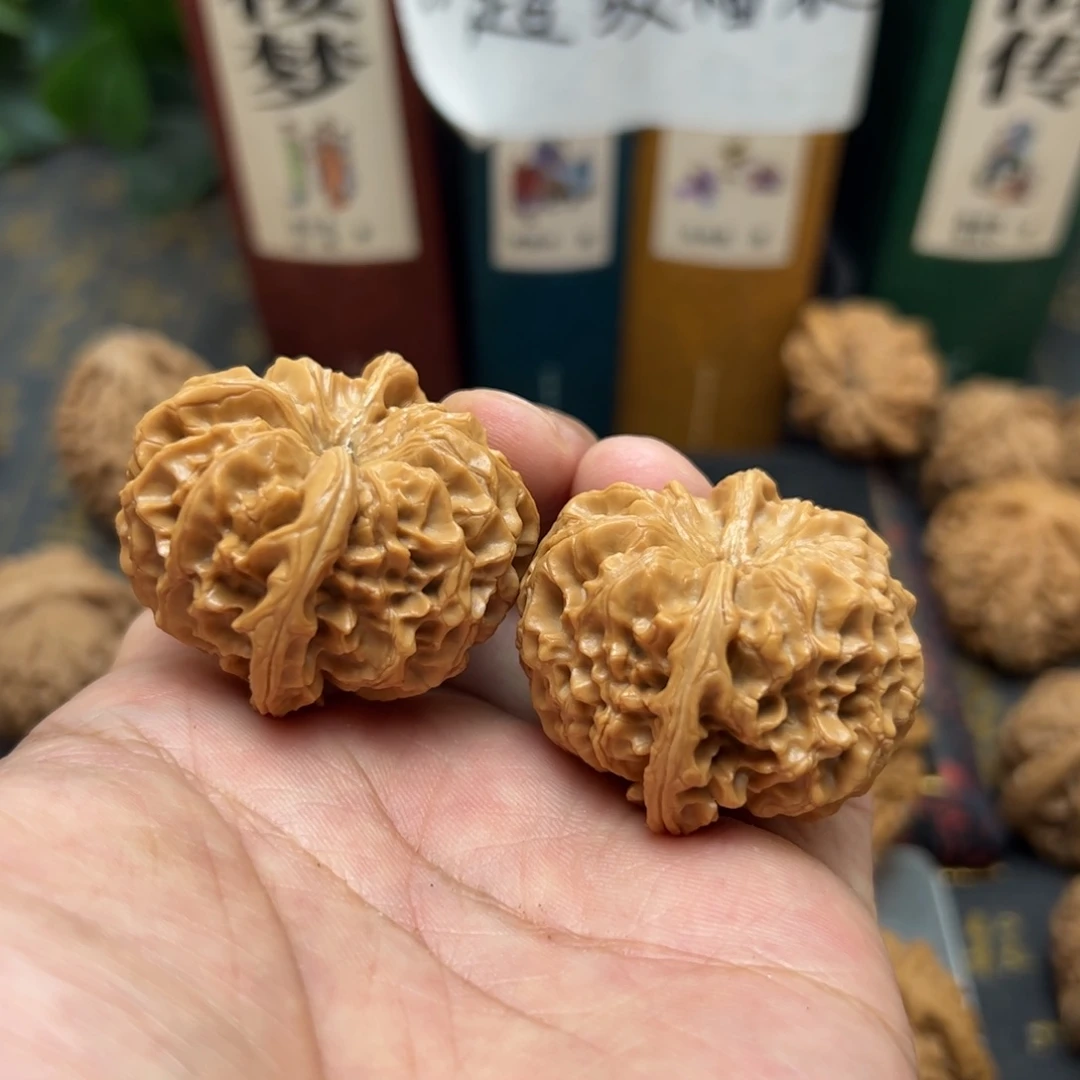 文玩核桃把件40龙门涧狮子头