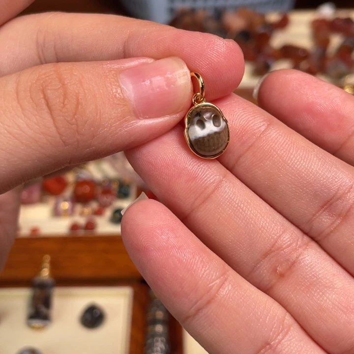 玛瑙/玉髓未镶嵌颈饰28