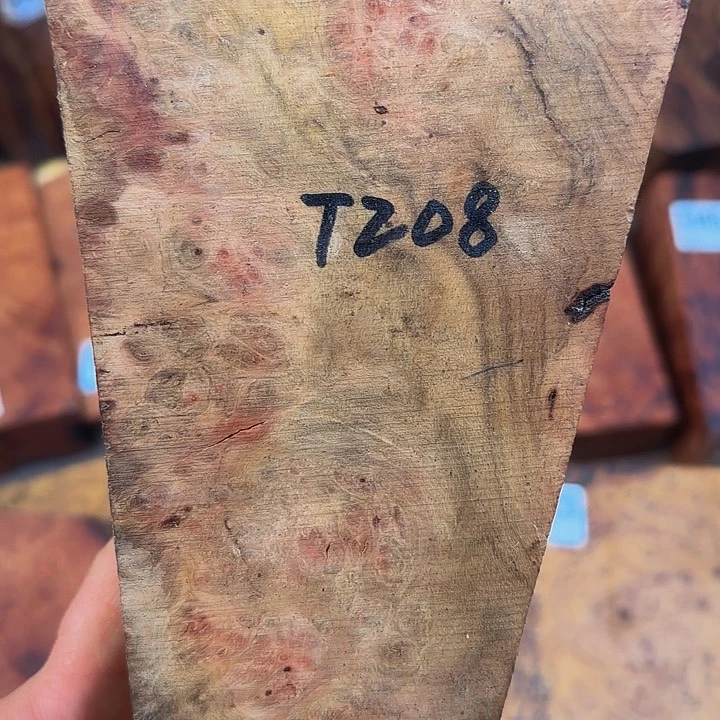 木优***o贵黄彩色瘤疤料子