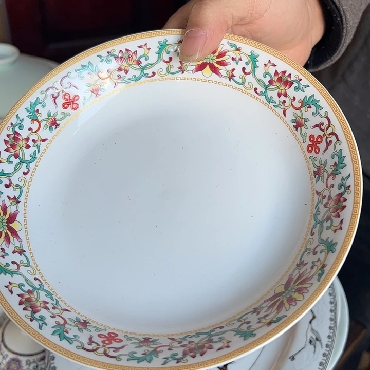 1其它陶瓷盘一个陶瓷