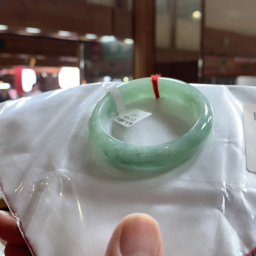 翡翠未镶嵌手镯正5253有纹介意勿拍