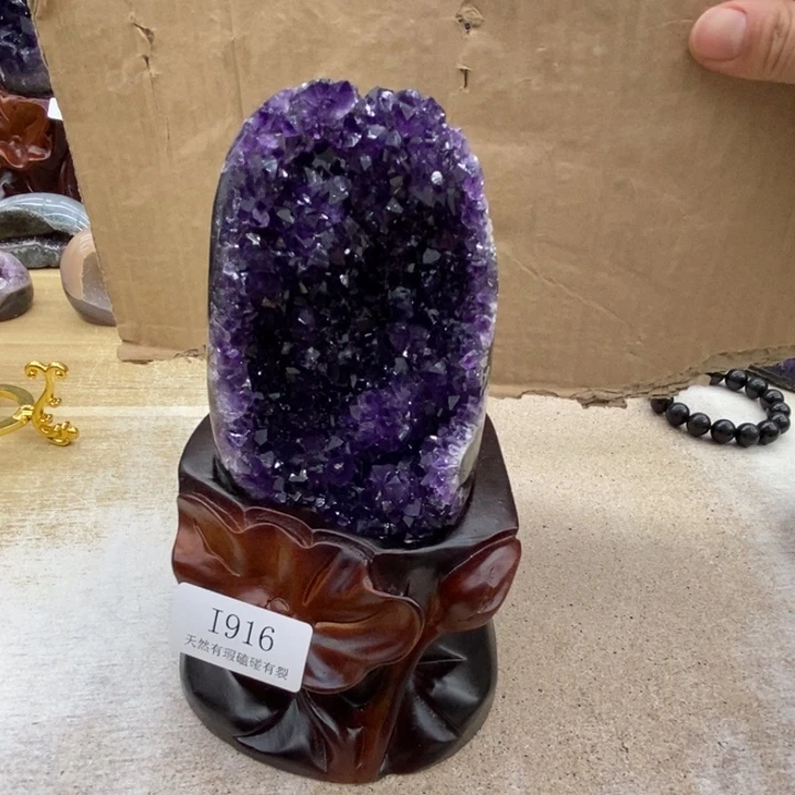 紫晶大型摆件（非配饰）未镶嵌
