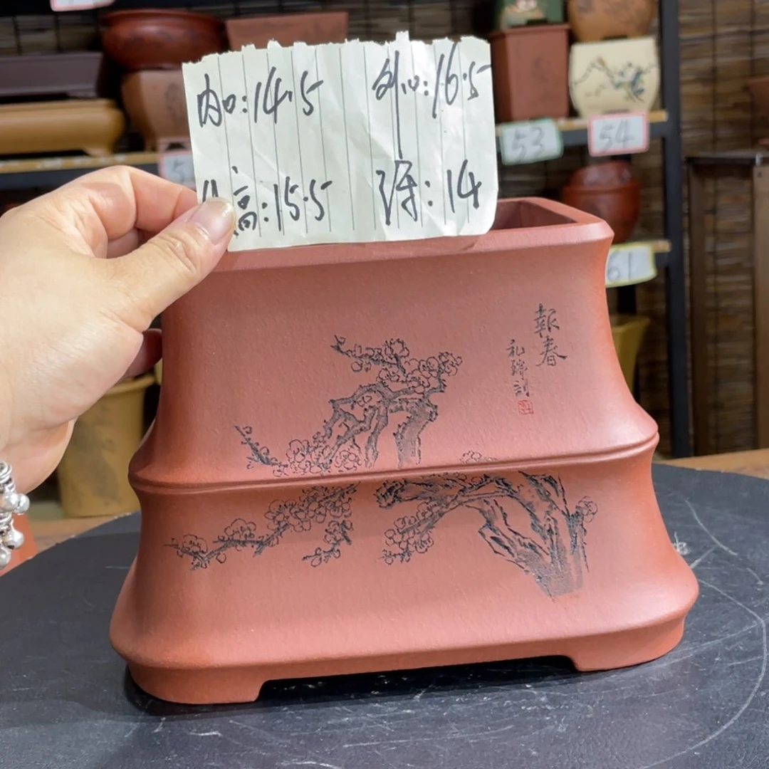 紫砂花盆紫砂花盆在这里