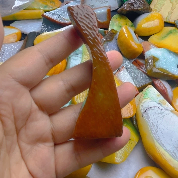 翡翠未镶嵌挂件翡翠