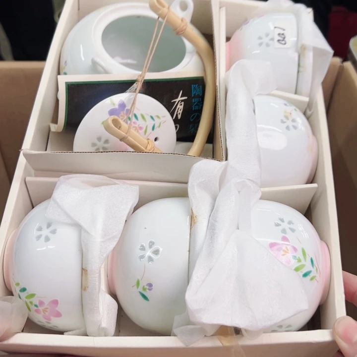 摆件年后发货好像支持