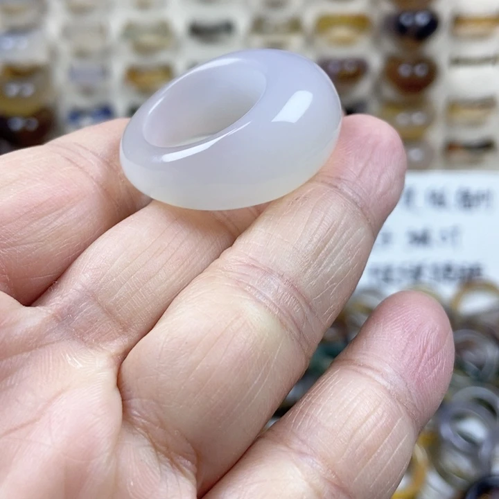 未镶嵌戒指玛瑙/玉髓不退不换